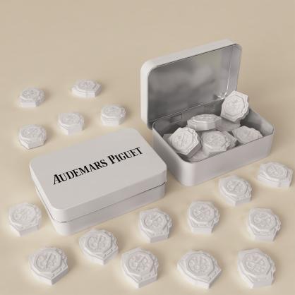 watch molded mints